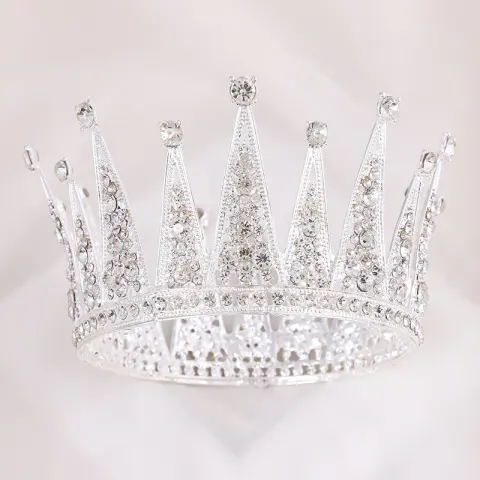 Alloy Retro Round Bridal Crown Hair Ornament