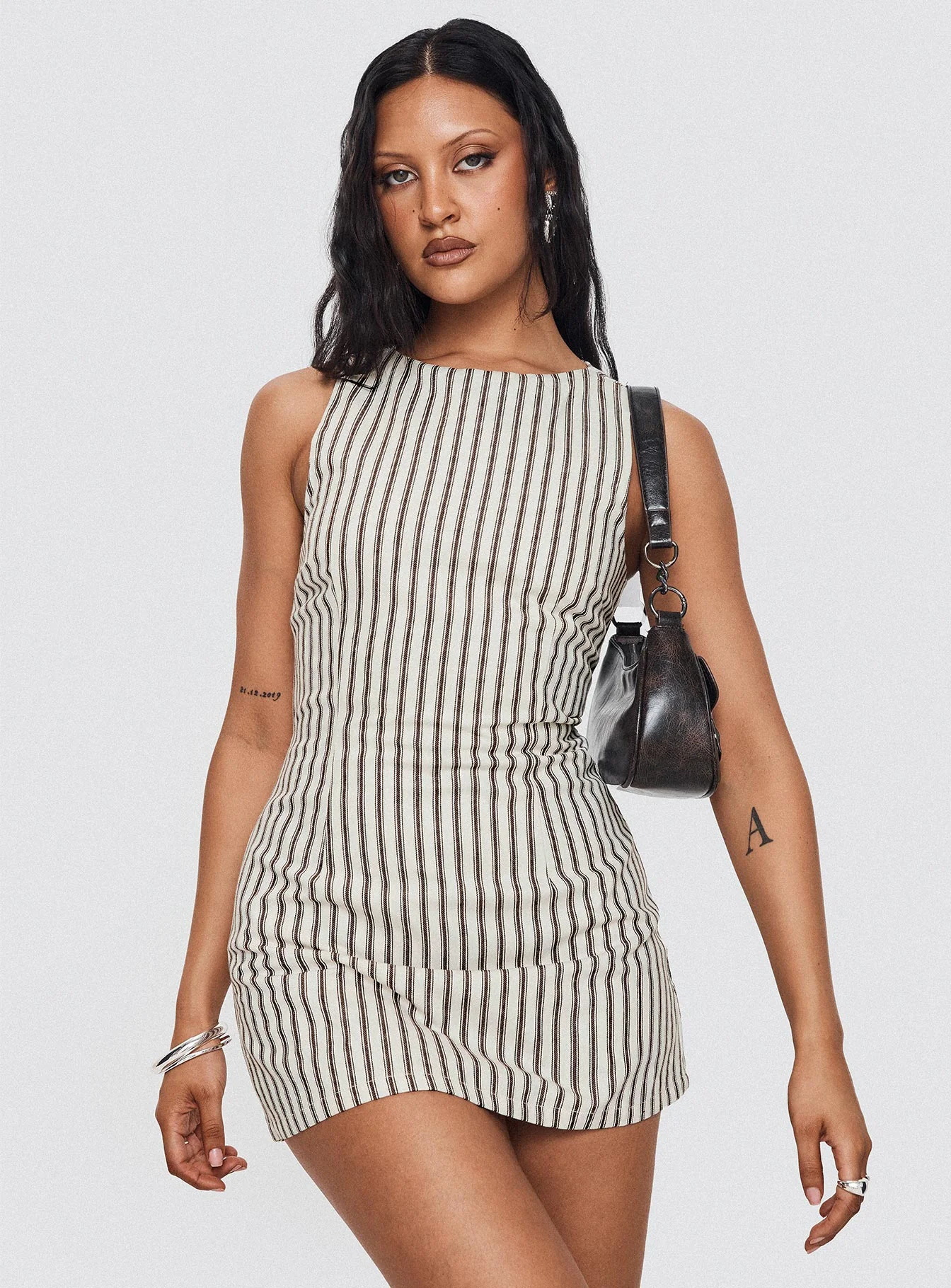 https://cf.cjdropshipping.com/quick/product/bccc6a5e-1d4e-411a-95ec-ba496347d1d9.jpg