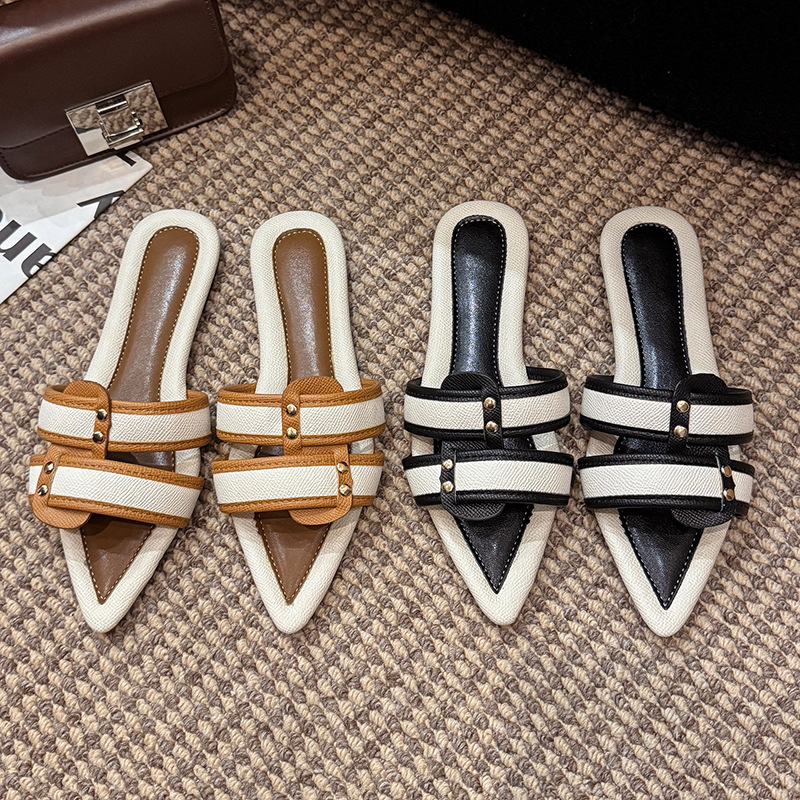 Slip-on Flat Slippers 18 bd33ca55 a8fd 4fbd 85ab a51718b71c84