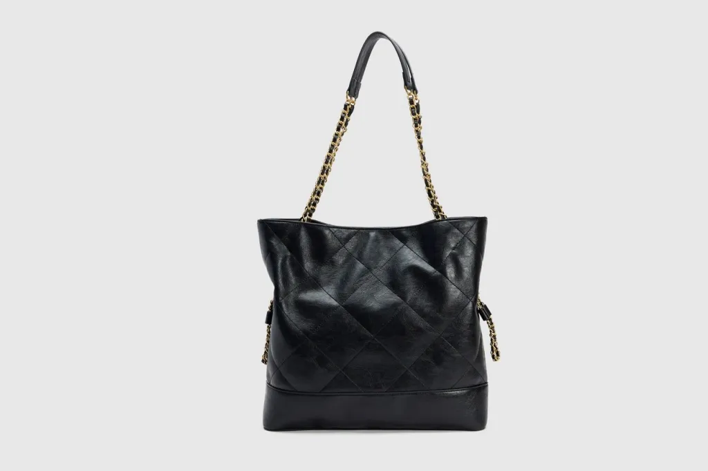 Special Design Large Capacity Black Diamond Chain Shoulder Handbag - Black