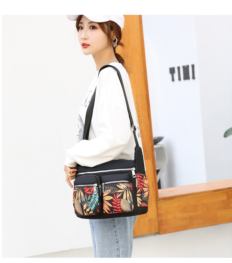 Title 3, Borsa a tracolla donna versione coreana in tess...