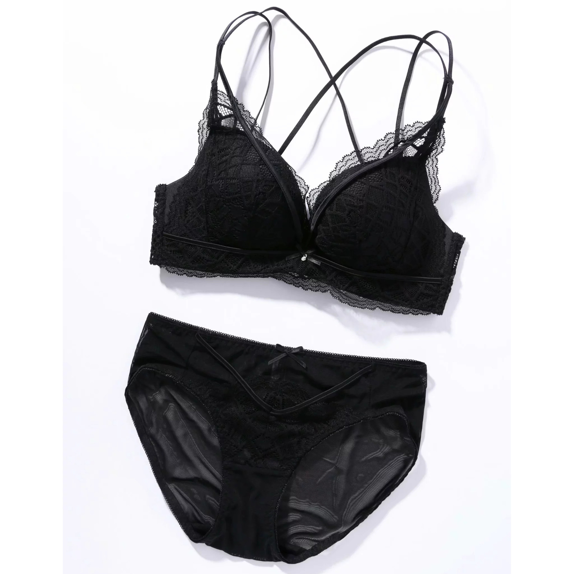 Title 12, Sexy rimless underwear set