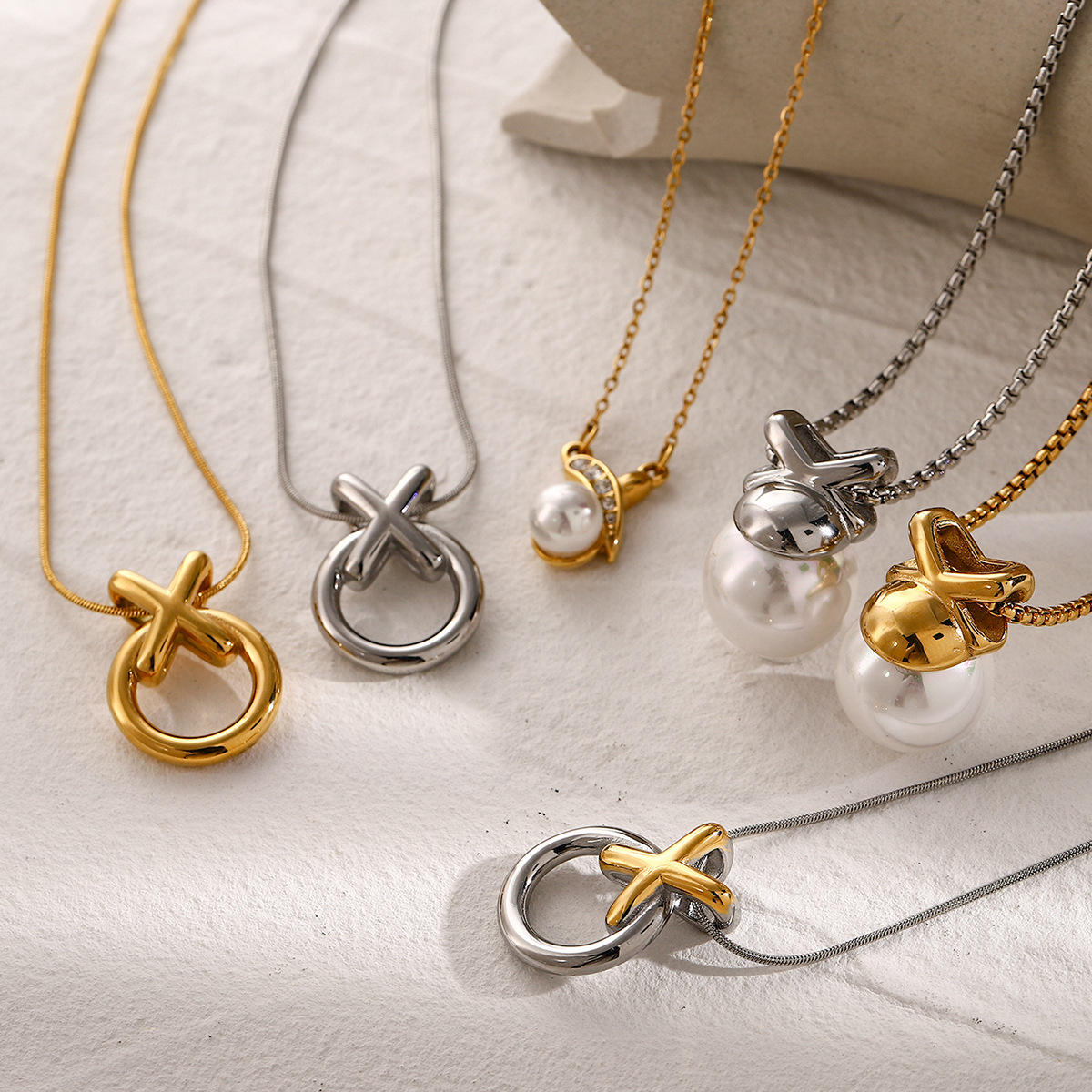 18K Gold Stainless Steel Fashion Cross Pearl Pendant Necklace