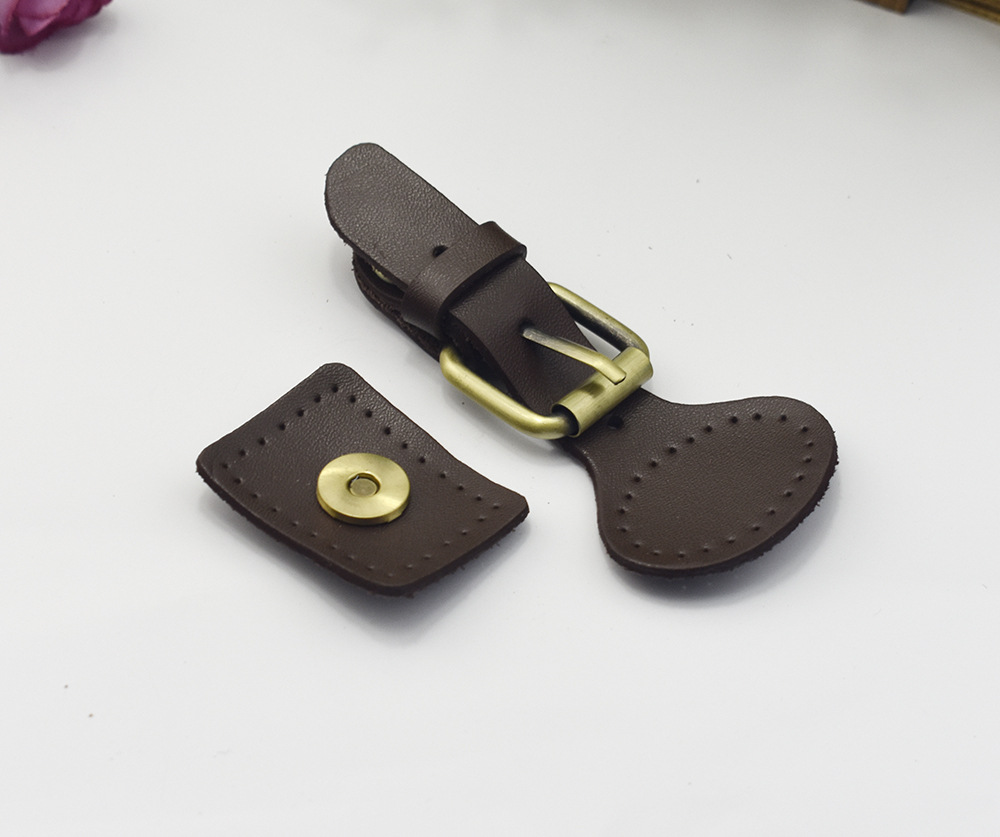 Title 8, Leather Accessories Oval Leather Hook