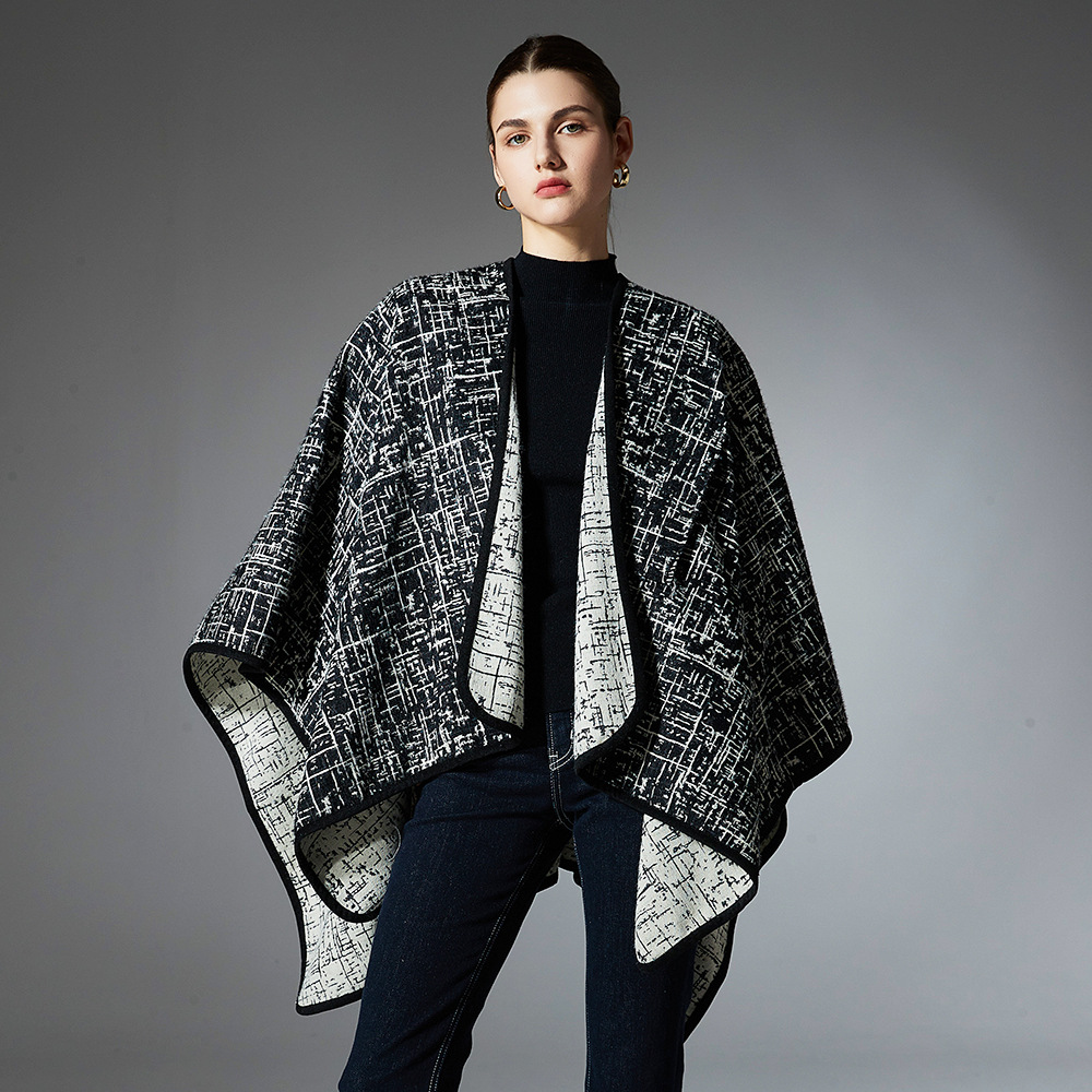 High-grade Plush Jacquard Buckle Shawl