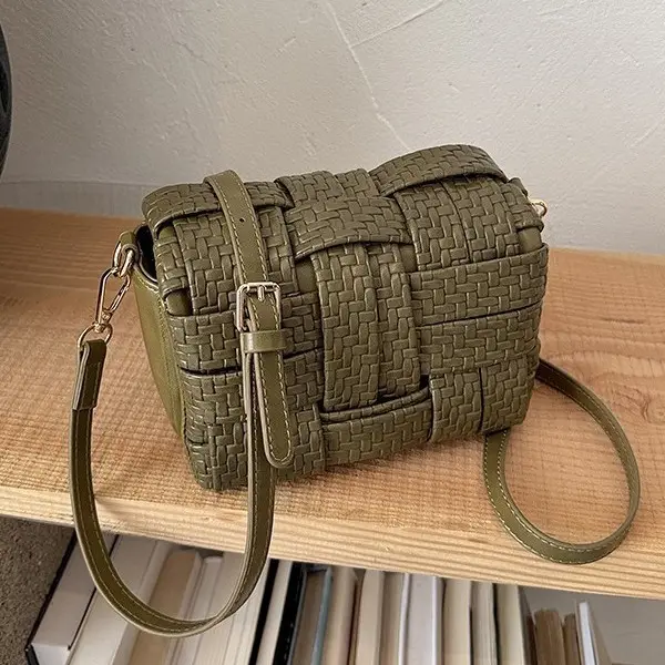 Korean-style Fashionable Minimalist Crossbody Bag