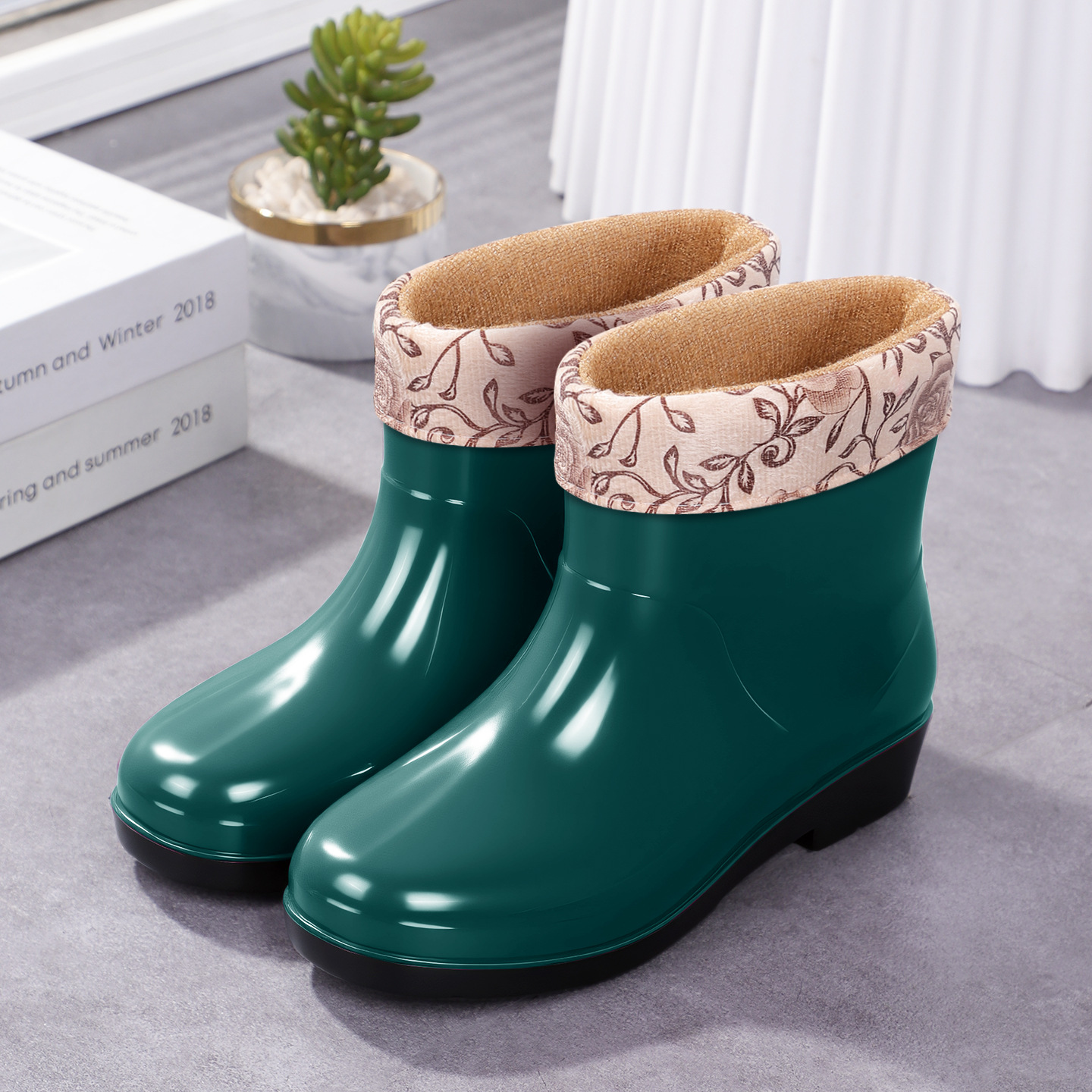 Fashionable Rain Boots For Women, Outdoor Wear Adult-sized Low-cut Waterproof 6