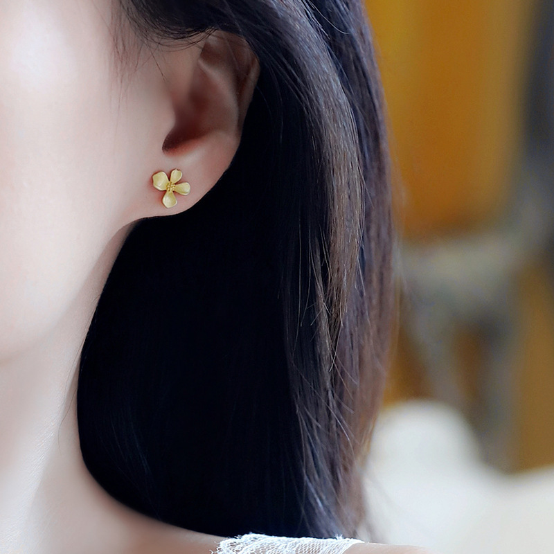 S999 Sterling Silver Gold Flower Stud Earrings