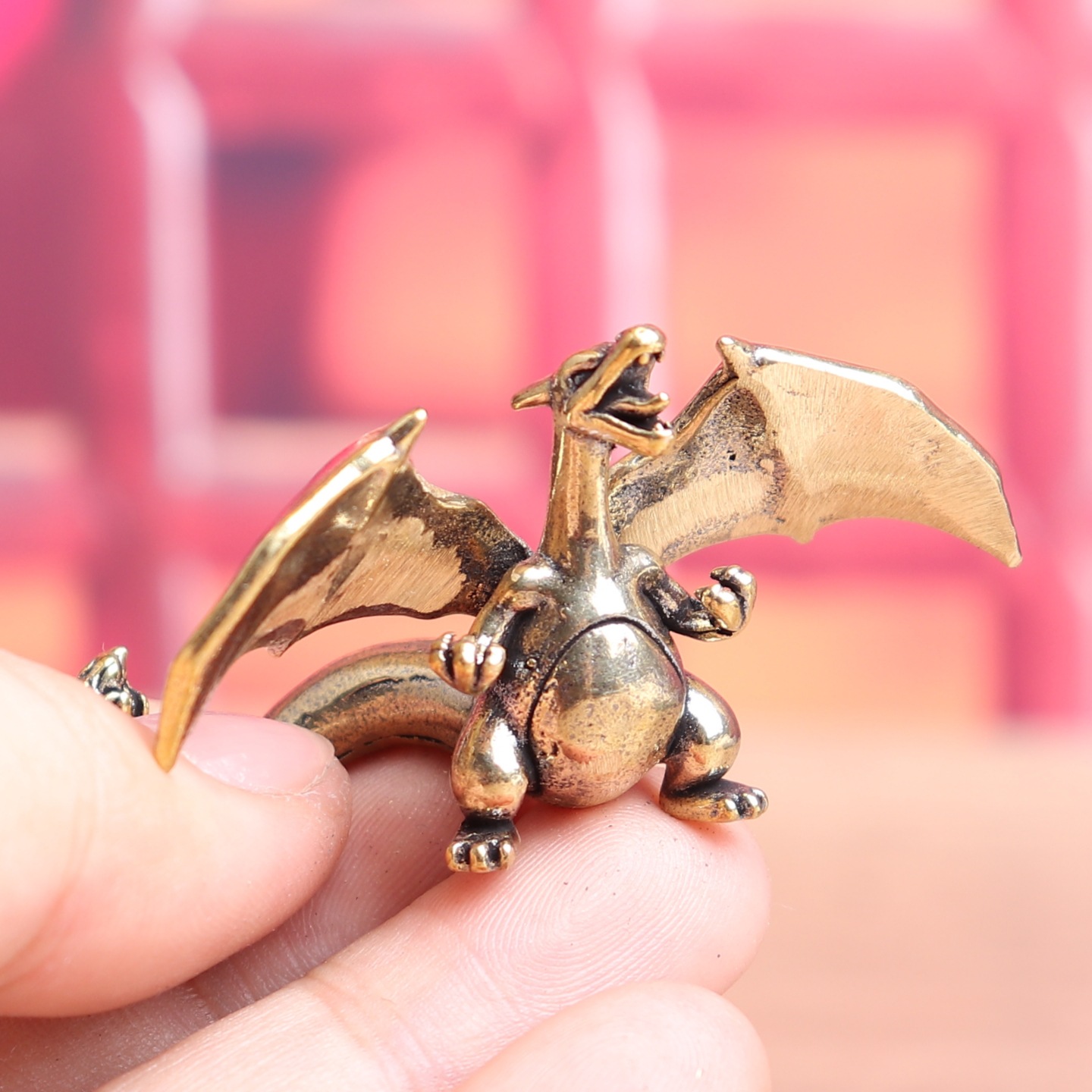 Creative Pure Brass Flying Dragon Fire-Breathing Dragon Vintage Antique Item