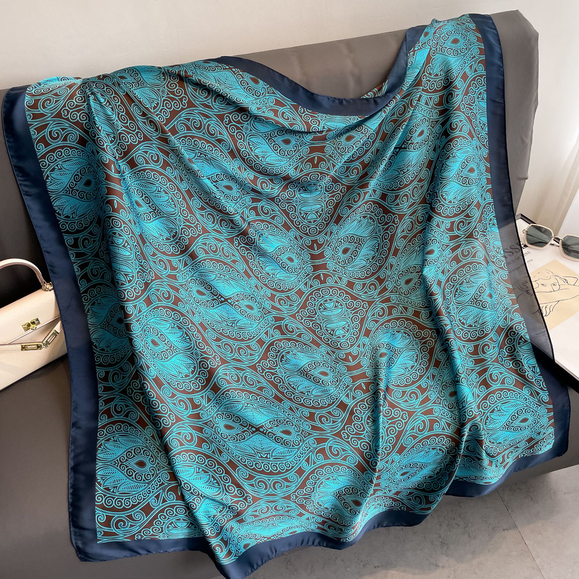 https://cf.cjdropshipping.com/quick/product/be80489d-fa41-433c-a97a-cea008028a8b.jpg