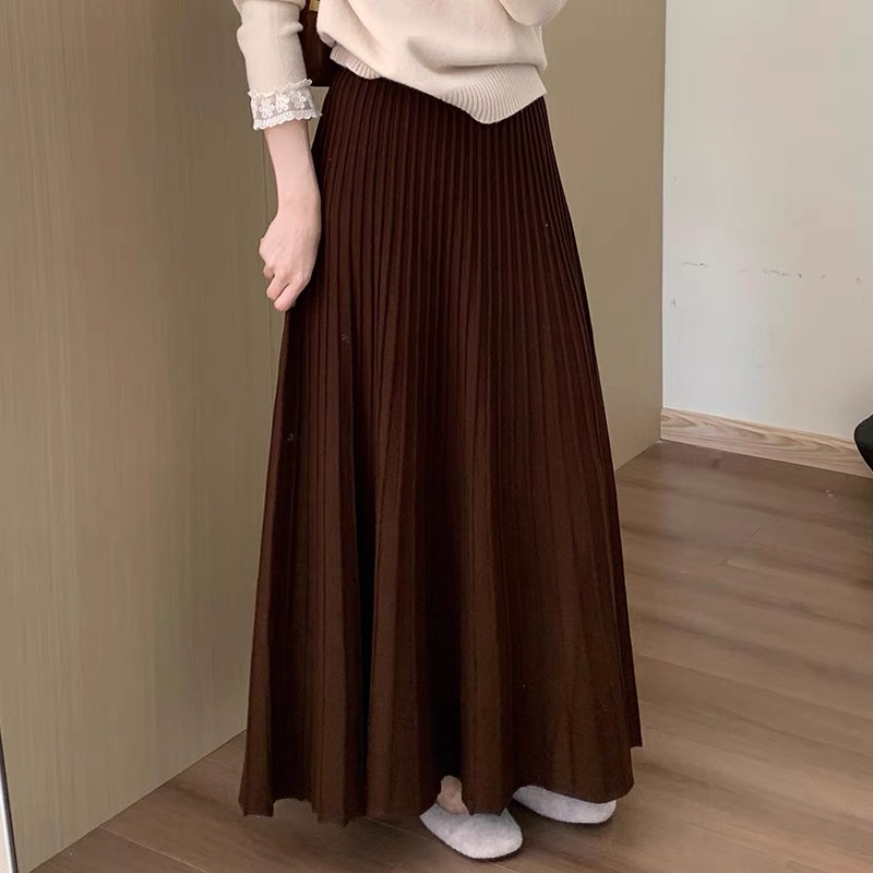 High-waisted Figure-flattering Mid-length Pleated Knit Skirt With A Thick
