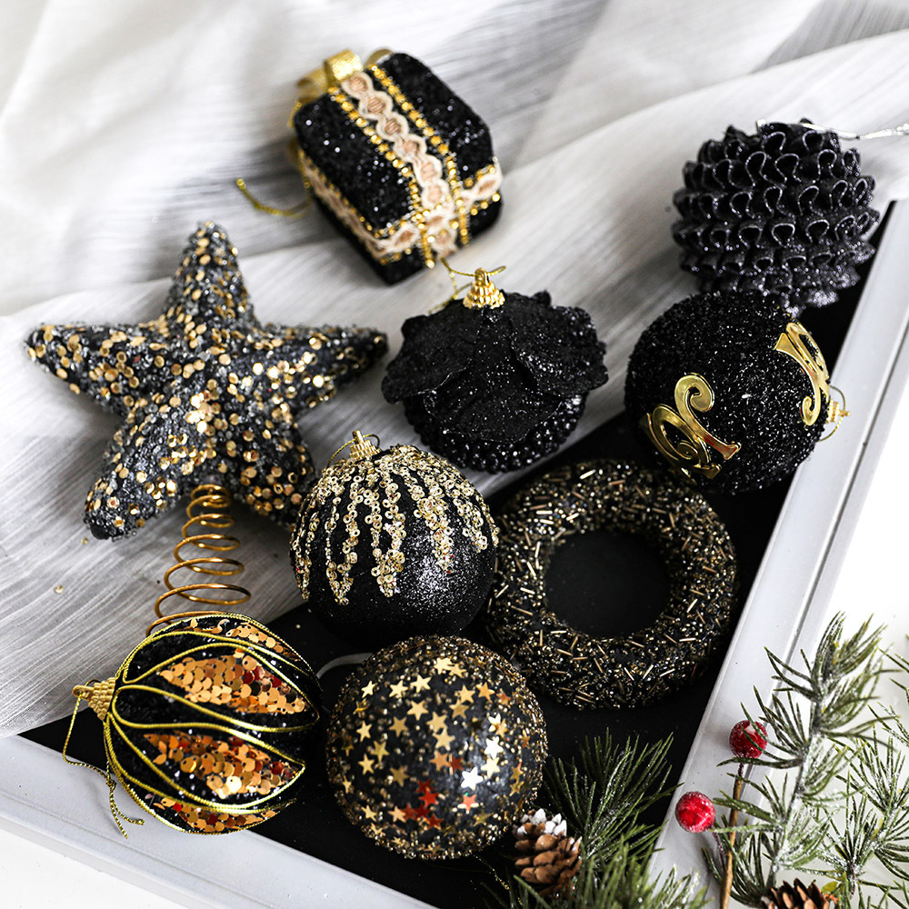 Classic Black And Gold Plush Christmas Ball Christmas Tree Ornament