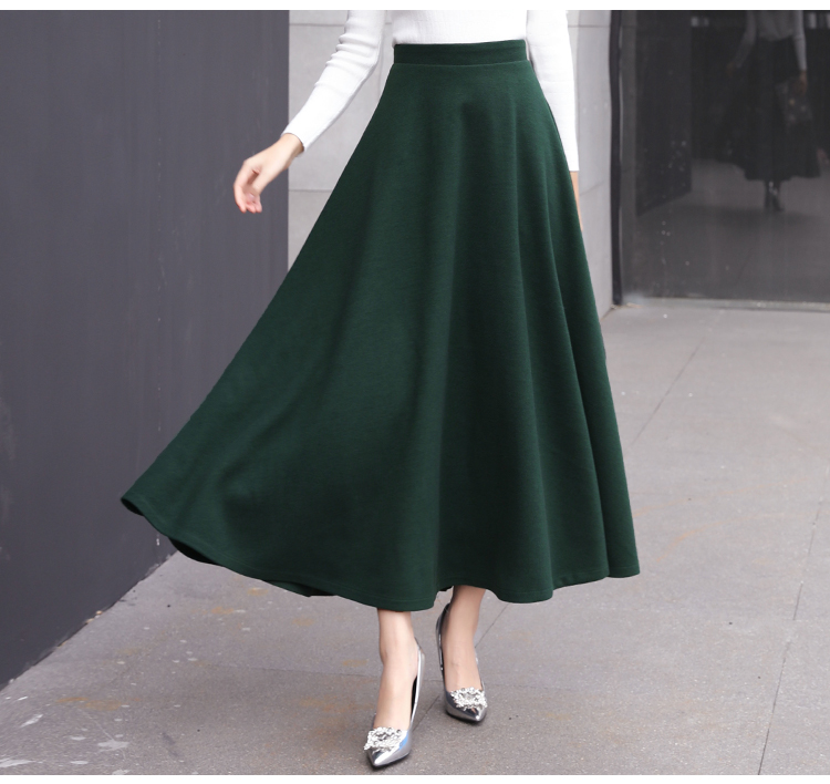 Title 30, Thick woolen skirt