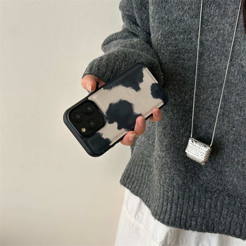 Black And White Animal Pattern Phone Case All-inclusive Drop-resistant - Image 3