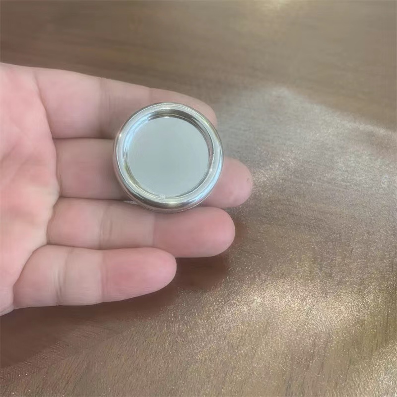 Metal Clacking Coin Stress Relief Toy EDC Fidget Popper For Anxiety Relief - Blind Box Gift For Teens And Adults Satisfying Click Sound Sensory Tool