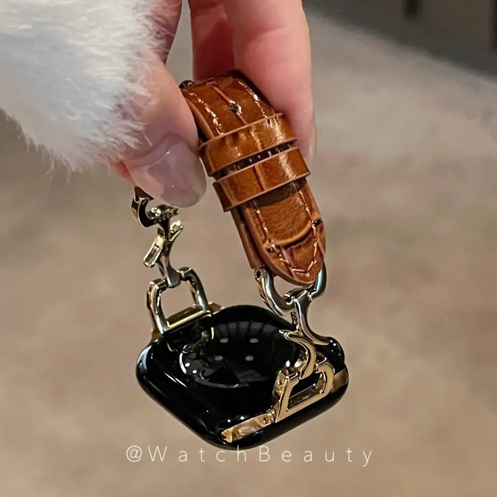 Crocodile-pattern Moon-clasp Leather Watch Strap