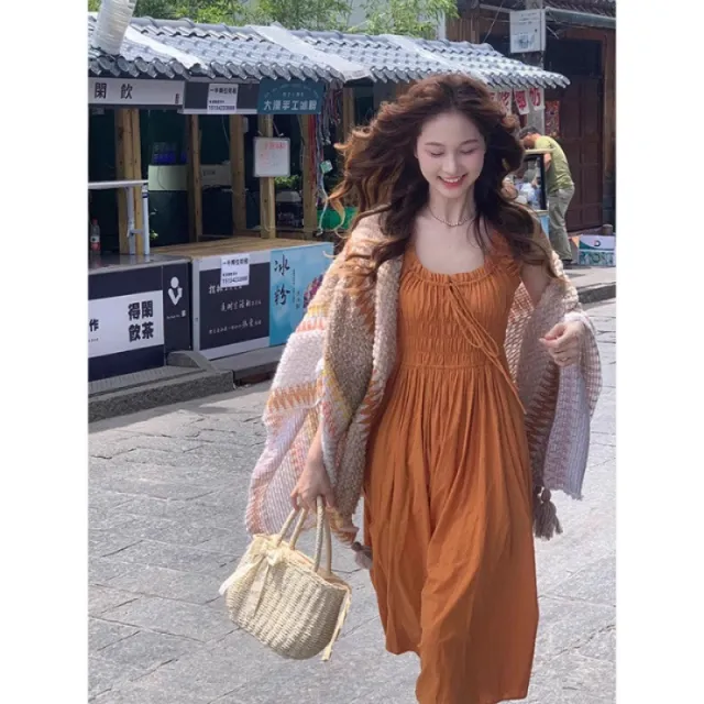 French Retro Artistic Style Sling Dress - Shop at LoveMi
