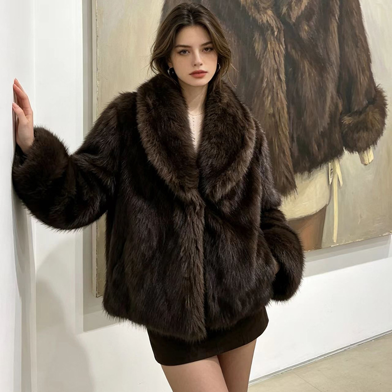 Autumn Winter Chic Fashion Jacket Double-sided Faux Fur Cropped Style product image