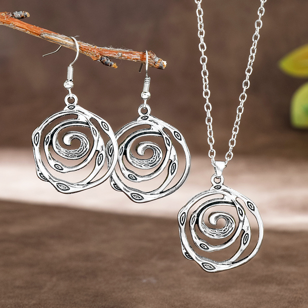Floral Swirl Womens Earring And Necklace Set