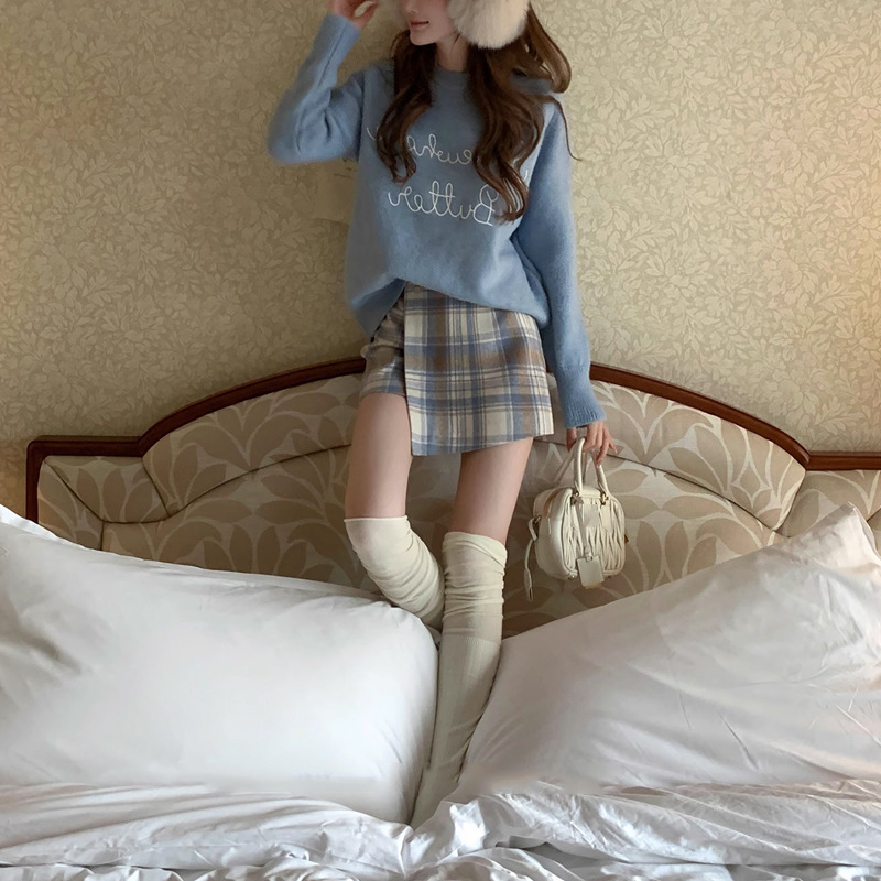 Red Plaid Skirt Women's Autumn And Winter American Retro A Line Skirt Woolen Culottes Blue And White Plaid - Shop at LoveMi