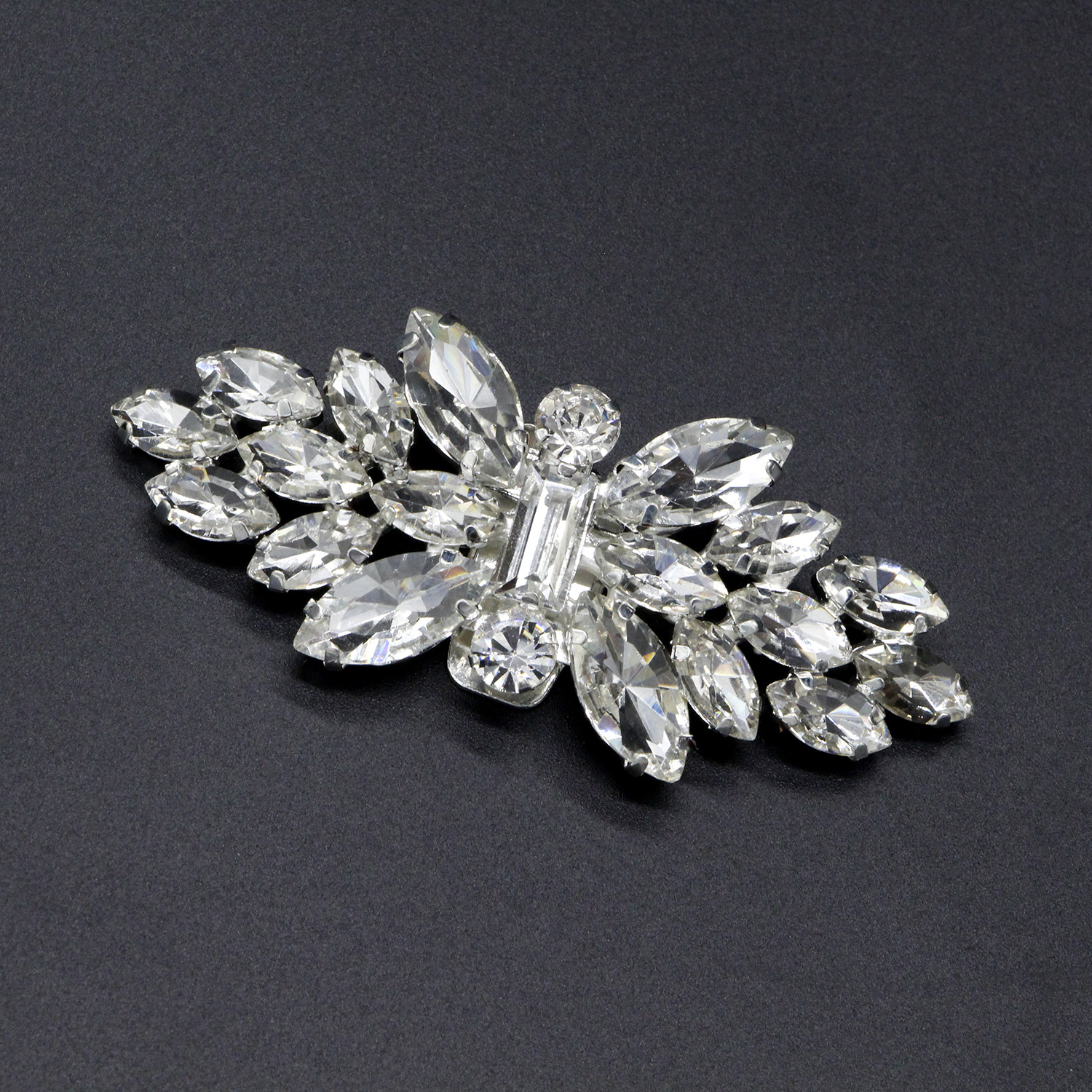 https://cf.cjdropshipping.com/quick/product/c00b82ac-3f88-4677-a591-07321e36cb7e.jpg