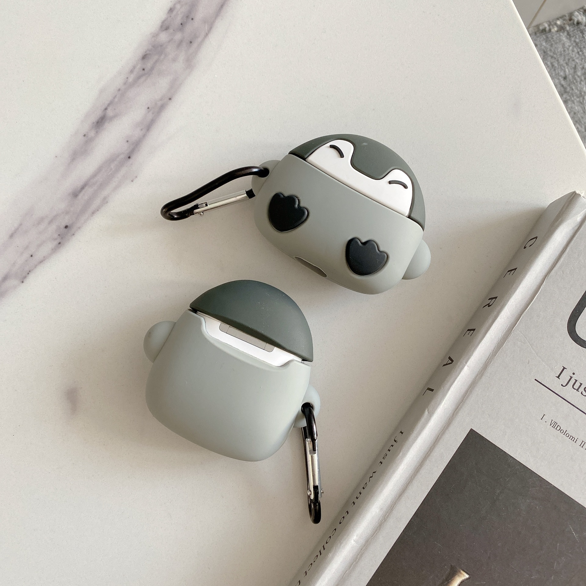 Penguin Cute Wireless Bluetooth Headset Silicone Case - Image 4