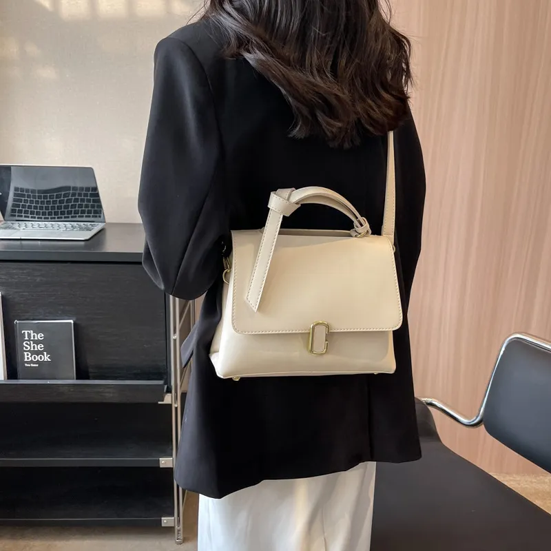 Retro Women's Frosted Small Square Bag Casual Shoulder Bag - Beige