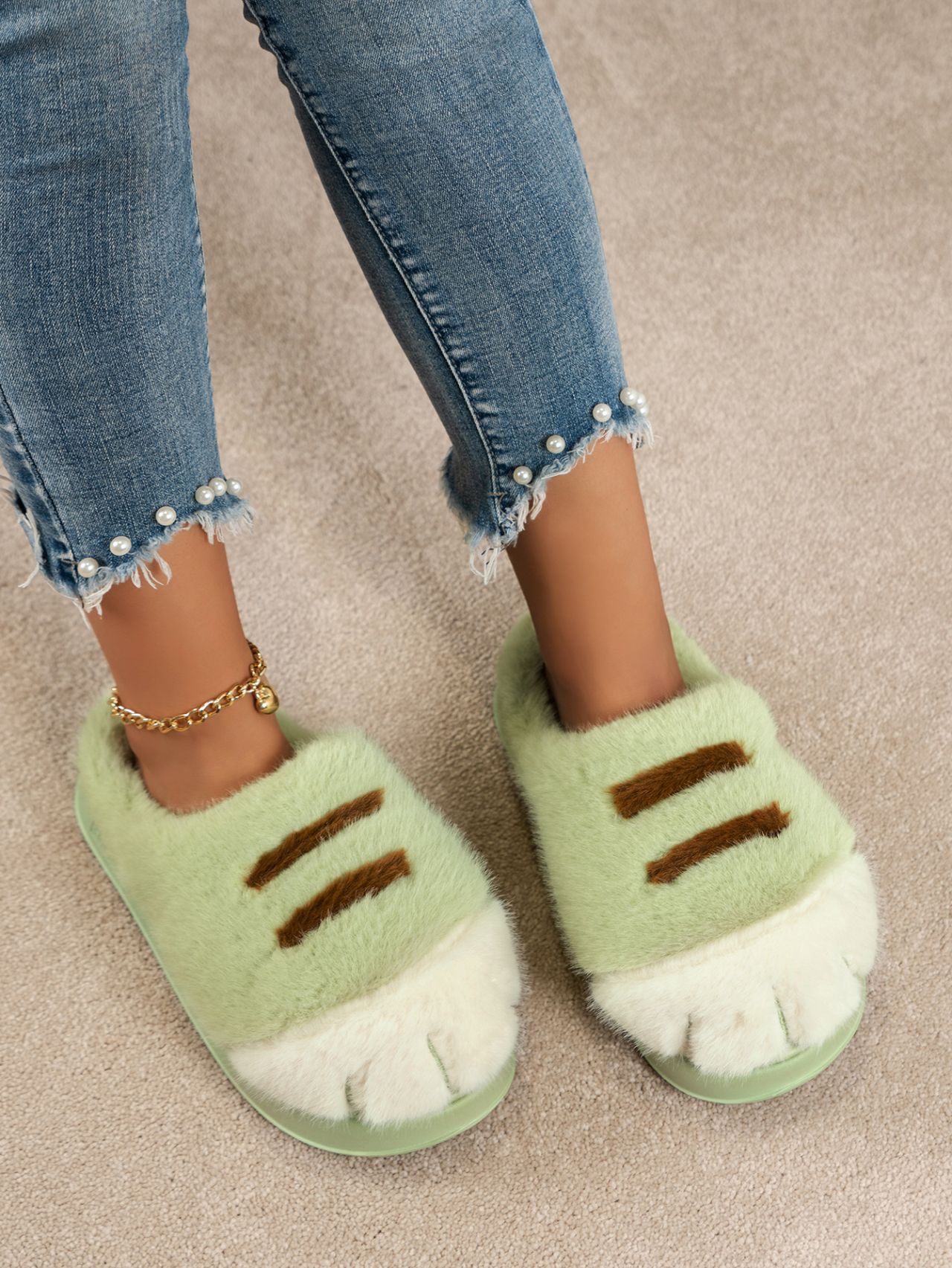 Title 6, European And American Plus Size Closed Toe Fur ...