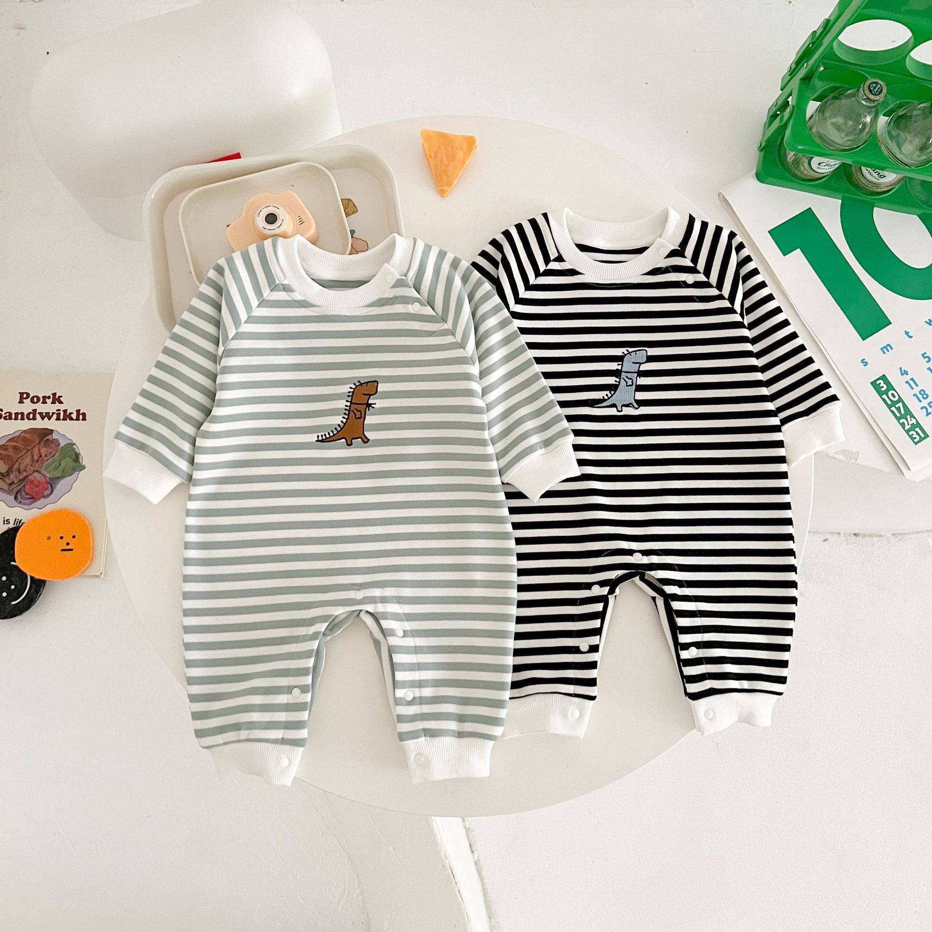 Springautumn New Arrival Striped Dinosaur-embroidered Baby Romper For 0 2 year olds