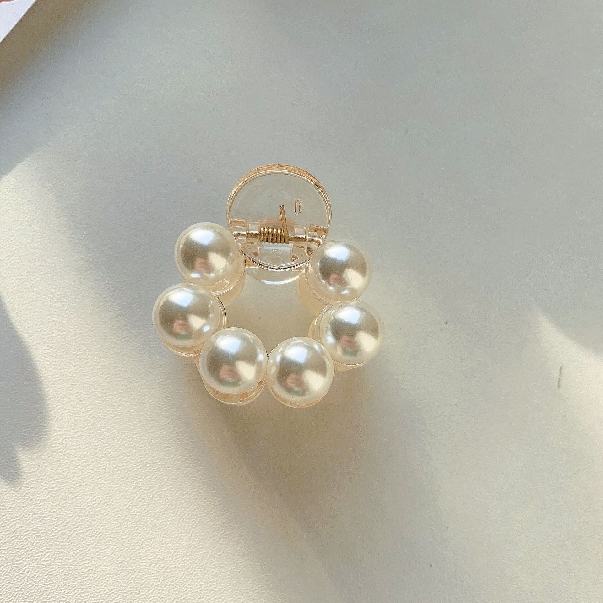Large And Small Pearls Barrettes 7
