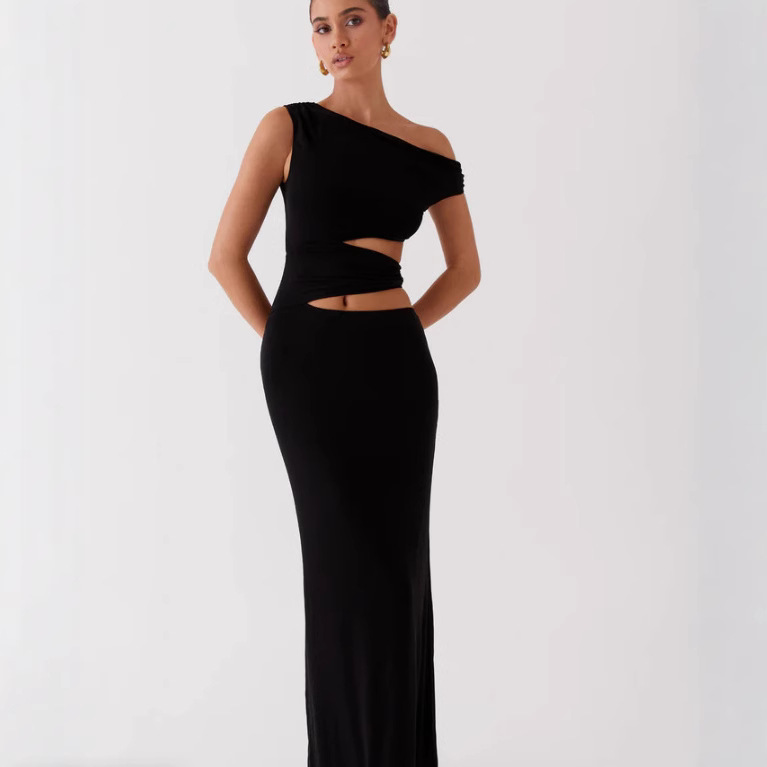 Solid Color Sloping Shoulder Dress Women's Summer Hollow-out Midriff Sheath Dress