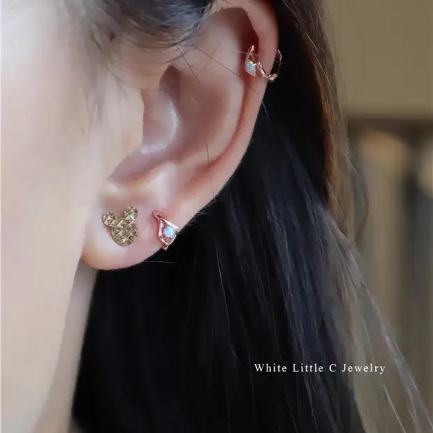 Minimalist Hollow Triangle Earrings With Opal Inlay