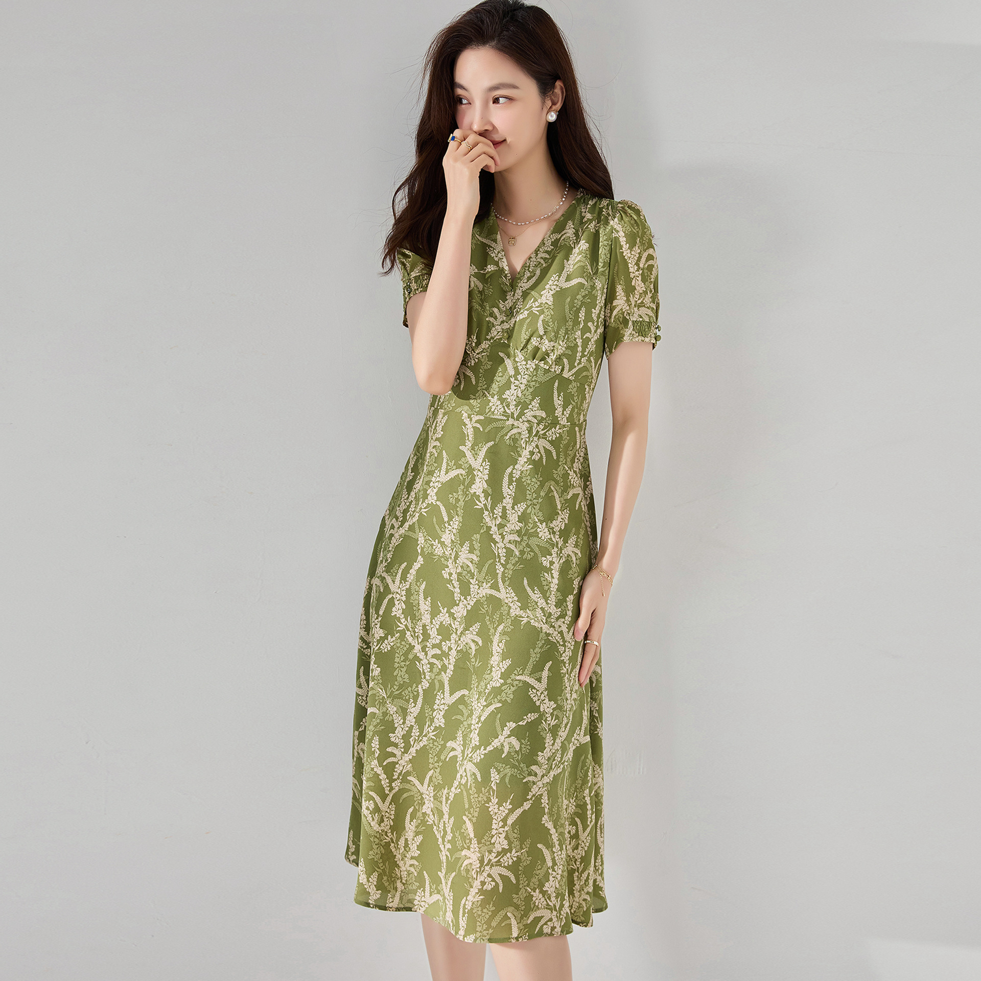 Avocado Green Chiffon Printed Tea V-neck Dress
