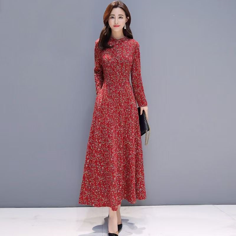 Luxury Chic Long-sleeve Dress For Affluent Women