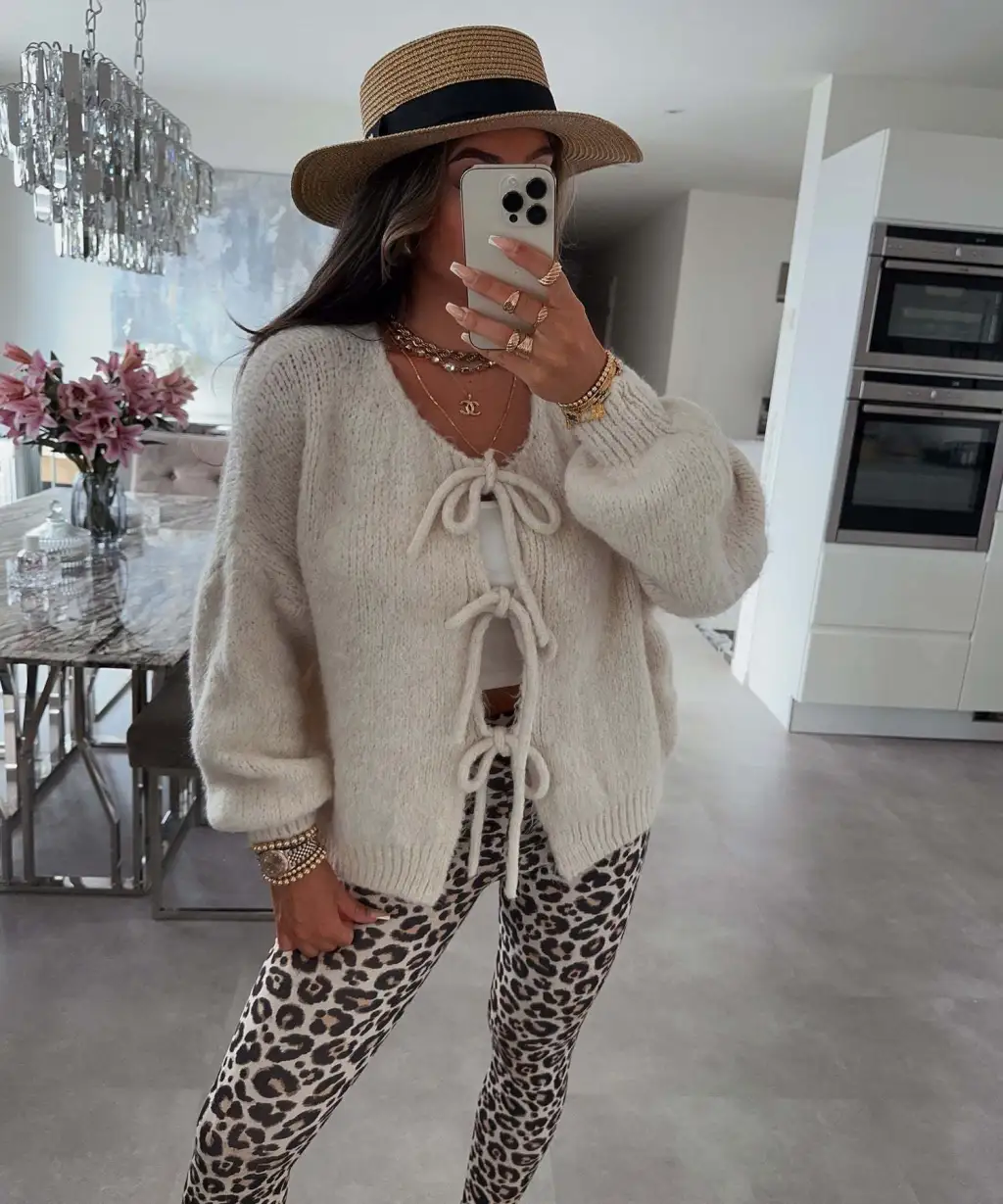 Casual Knitted Bow Lace Up Cardigan Women Solid O-neck Short Sleeve Hollow Out Sweater Female Autumn Lady Solid Streetwear - Apricot
