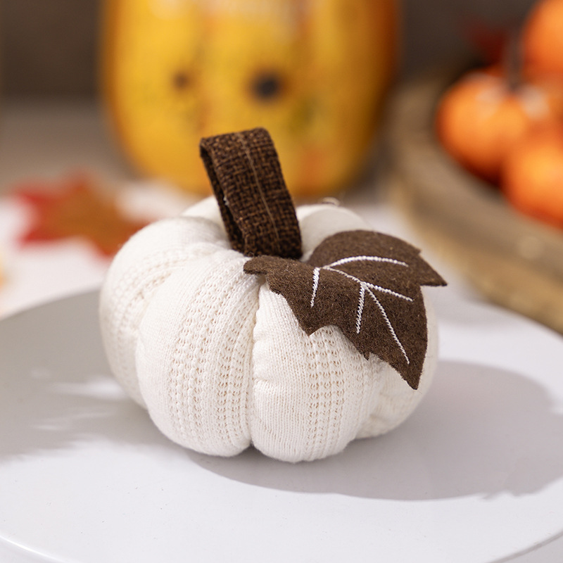 Knitted Small Pumpkin White