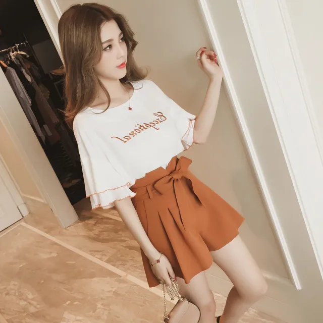 Wide leg Shorts style Two piece Set Pumpkin Pants Top L - Shop at LoveMi