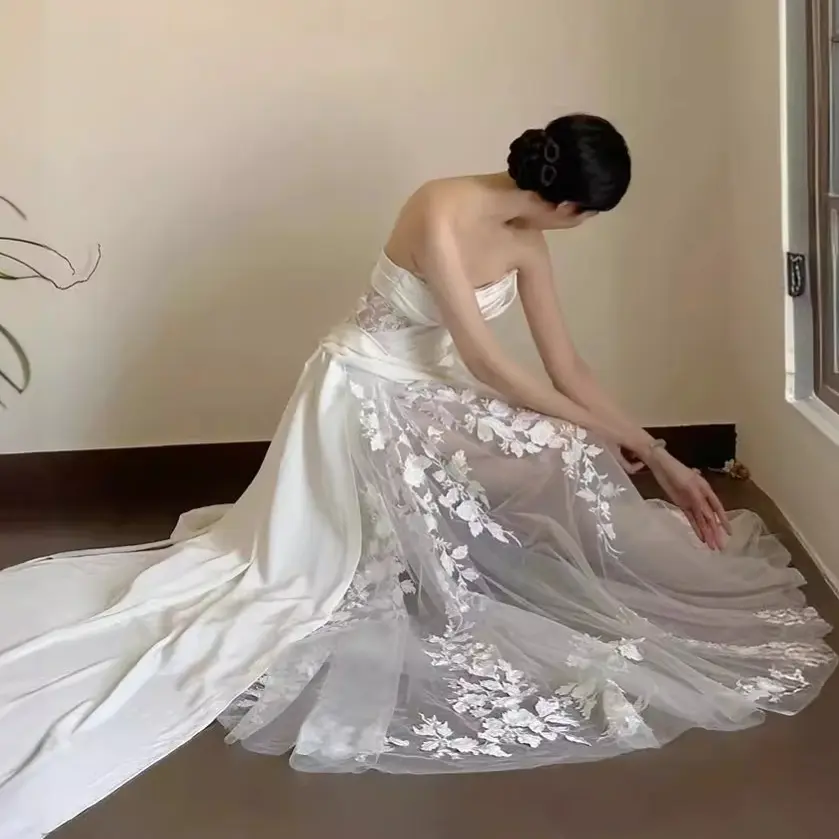 Satin Lace Wedding Veil Tube Top Fishtail