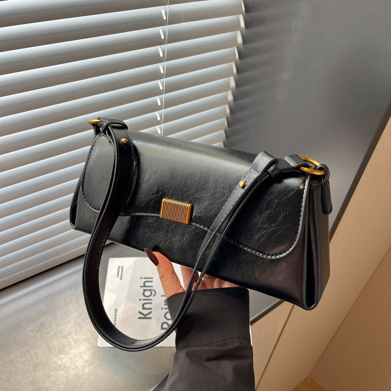 Stylish Vintage Underarm Shoulder Bag