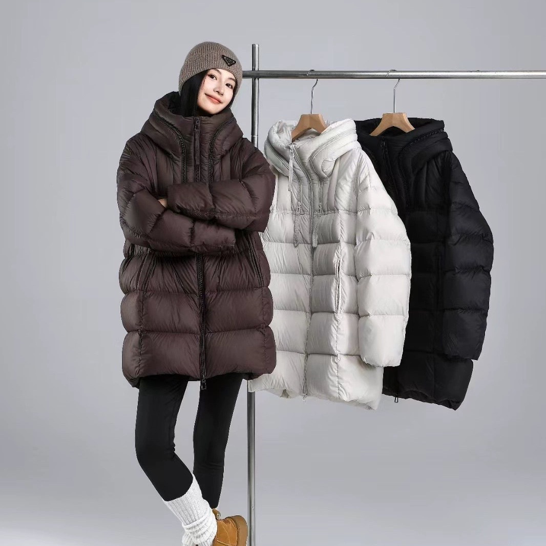 Mid-length Fashionable Loose-fitting Down Jacket With Hood