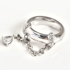 High-grade Gold Rhinestone-encrusted Chain Ring - Silver - View 1