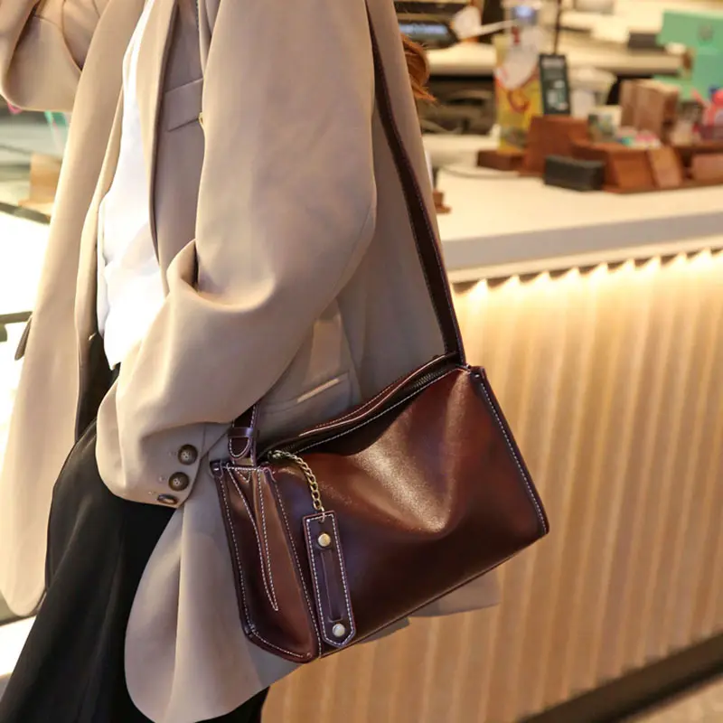 Shouldercrossbody Bag With A Sophisticated Leather Strap