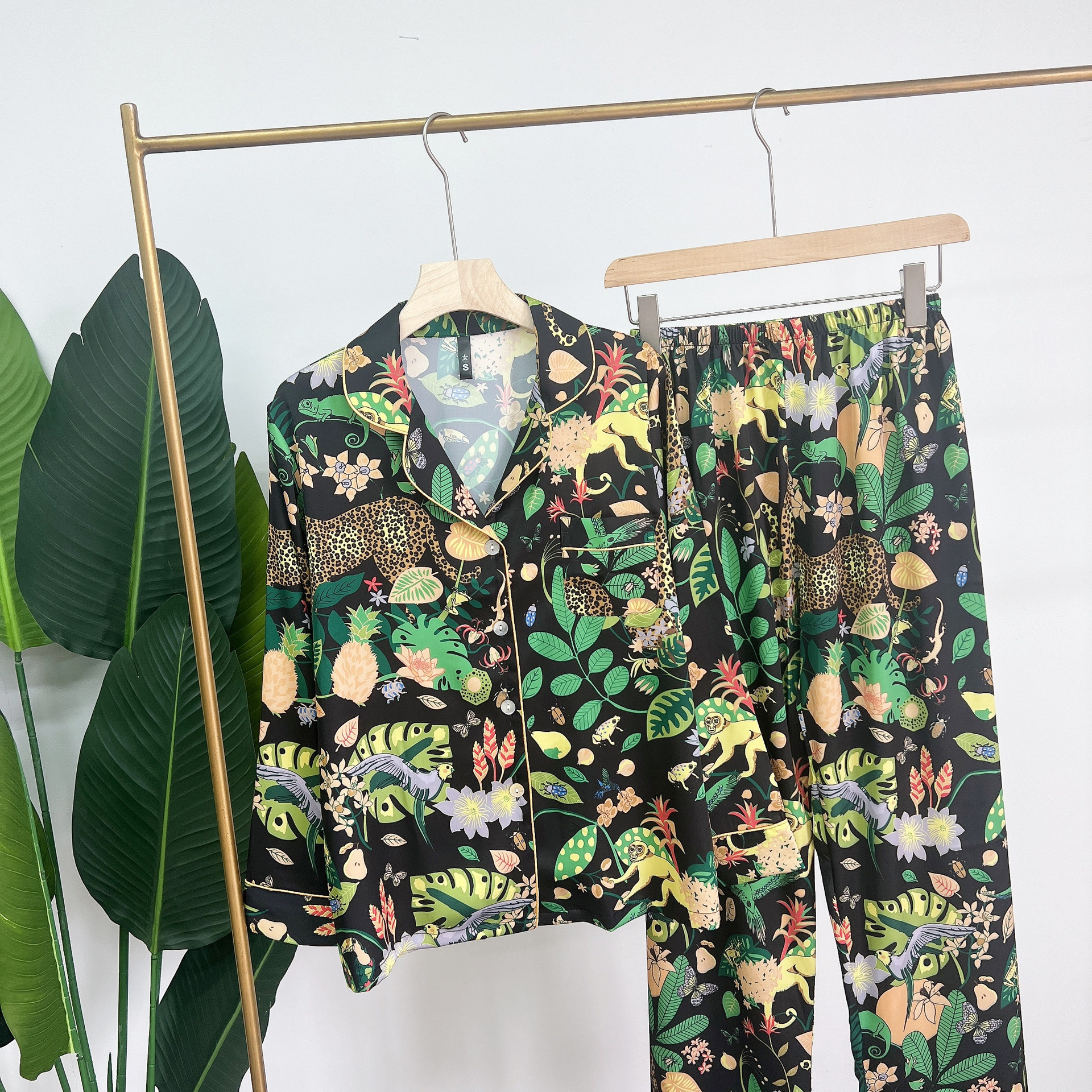 Women's Fashion Casual Leopard Print Long Sleeve Home Wear Suit