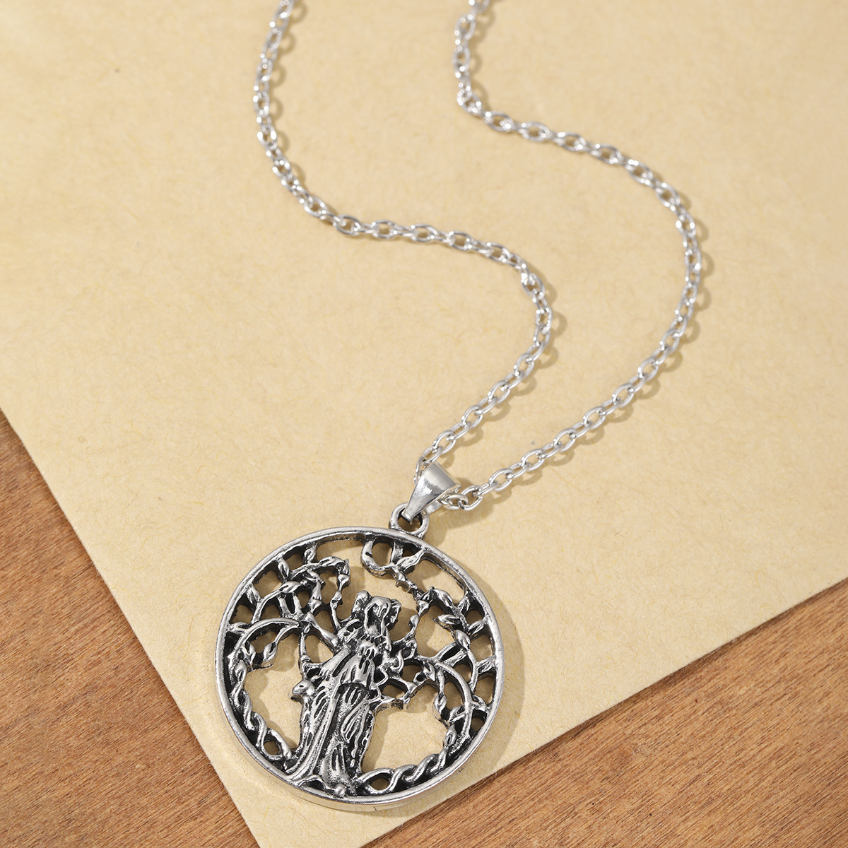 Retro Natural Goddess Tree Of Life Pendant Necklace
