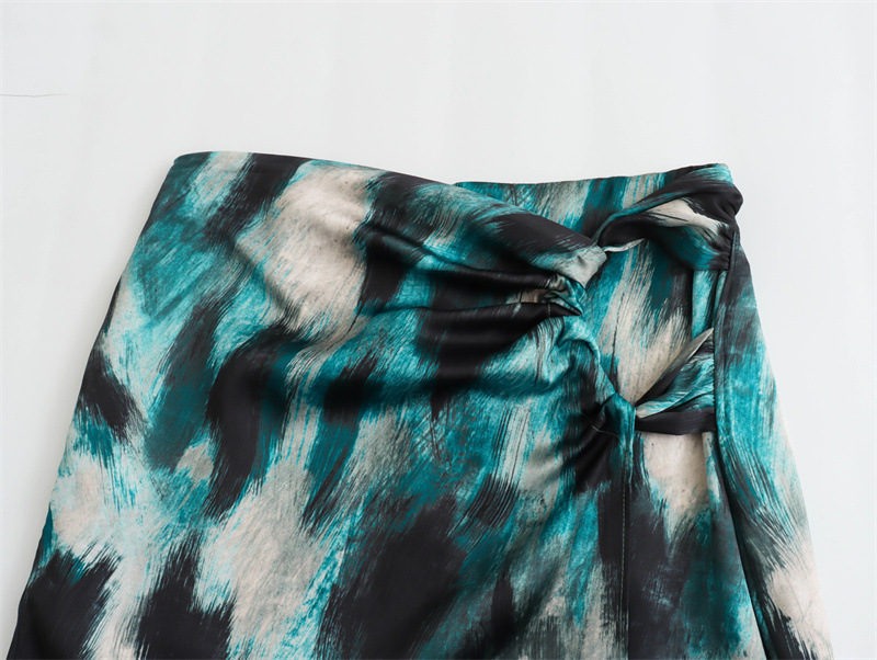 Fashion Printed V-neck Shirt Skirt Suit