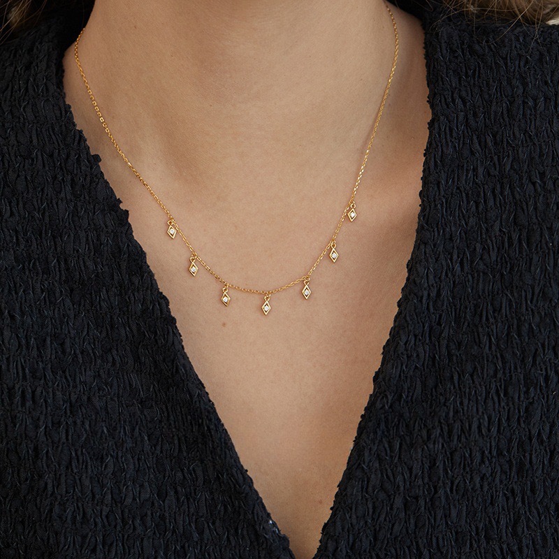 Babys-breath Pendant Clavicle Chain, Niche Design, Womens Necklace thumbnail 5