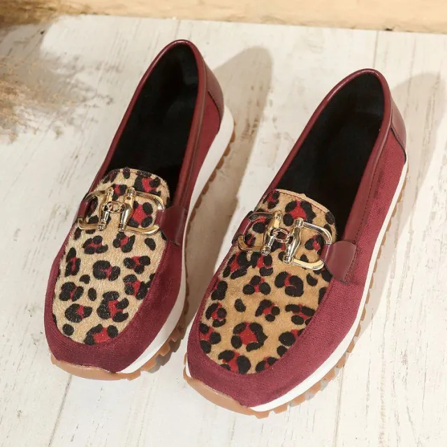 Round Toe Flat Bottom Metal Buckle Low cut Leisure Pumps Red - Shop at LoveMi