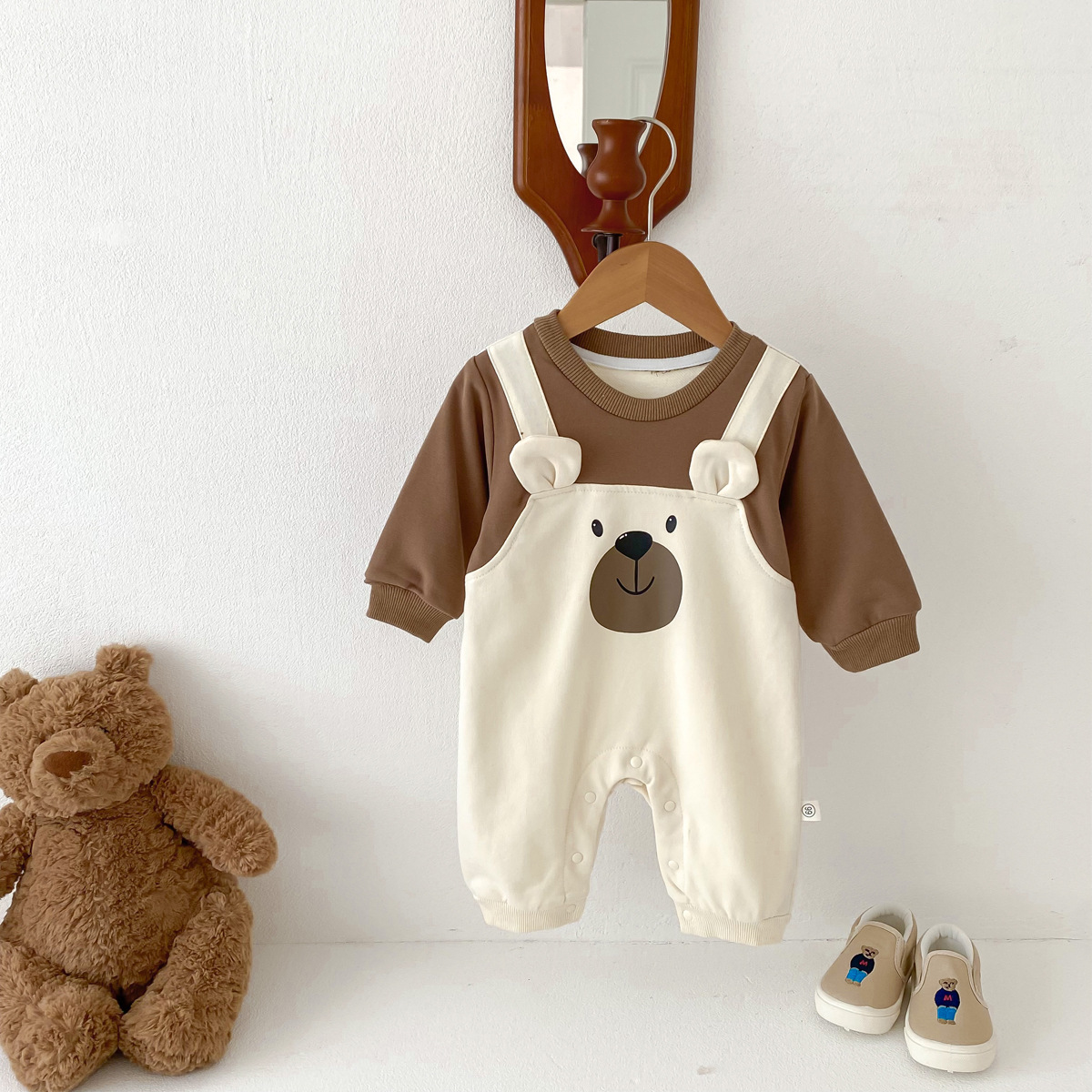 Bear Fake Two-piece Long-sleeved Jumpsuit Newborn