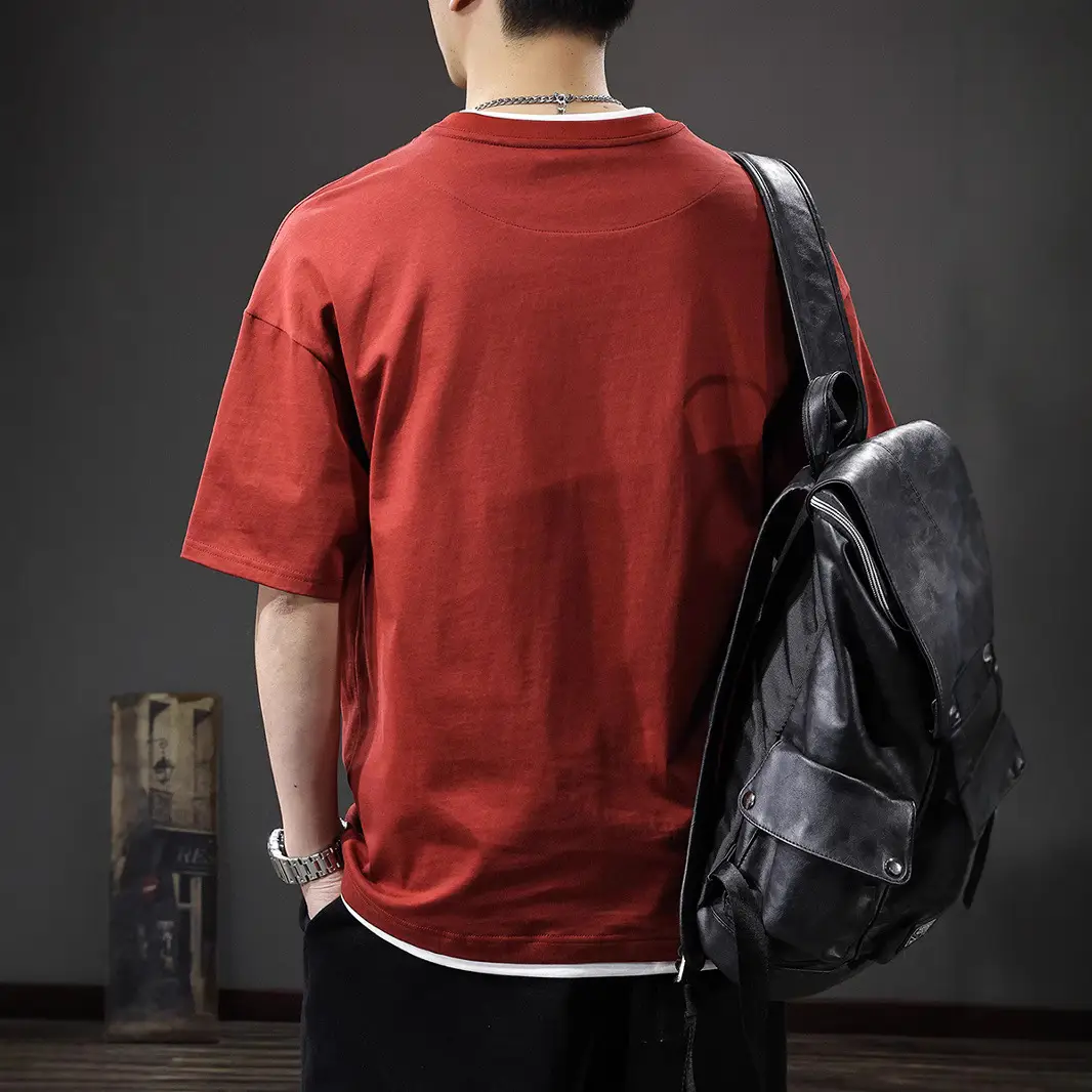 Mens Faux Two-piece Short-sleeve V-neck Loose-fitting Top