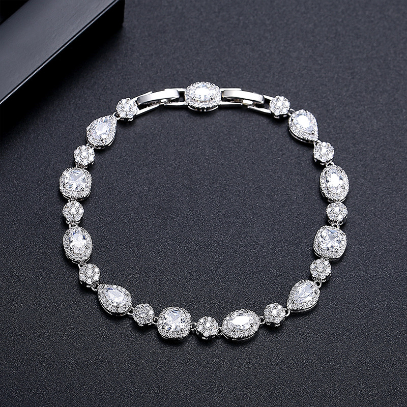 https://cf.cjdropshipping.com/quick/product/c2d2761c-5ea1-4ac8-9c59-864fa1575637.jpg
